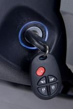 Toyota Sienna LE 2010 года